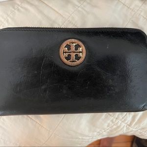 Tory Burch wallet black leather